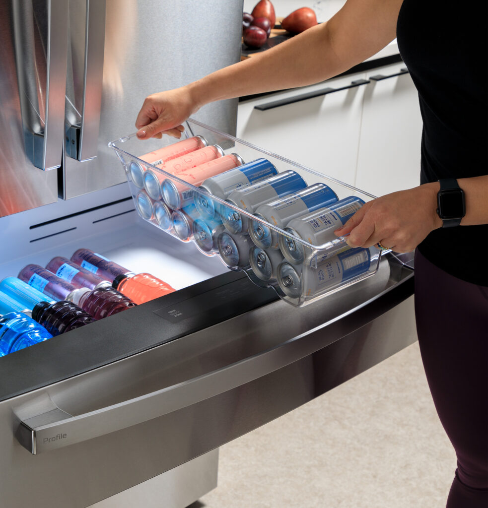 GE's New Autofill Pitcher Refrigerators Are Filled to the Brim with  Convenience